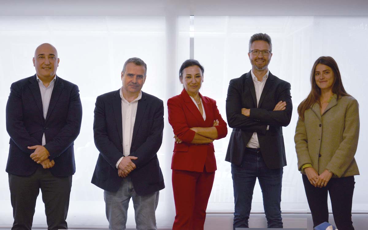 Fotogalería: La excesiva regulación de la IA resta la competitividad 22/04/2025