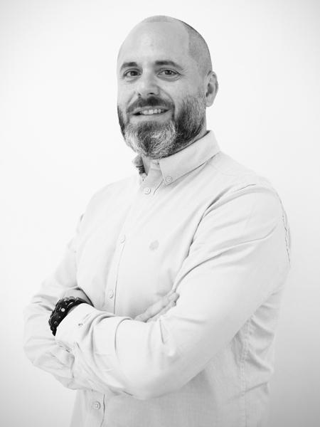 José Luis Martínez