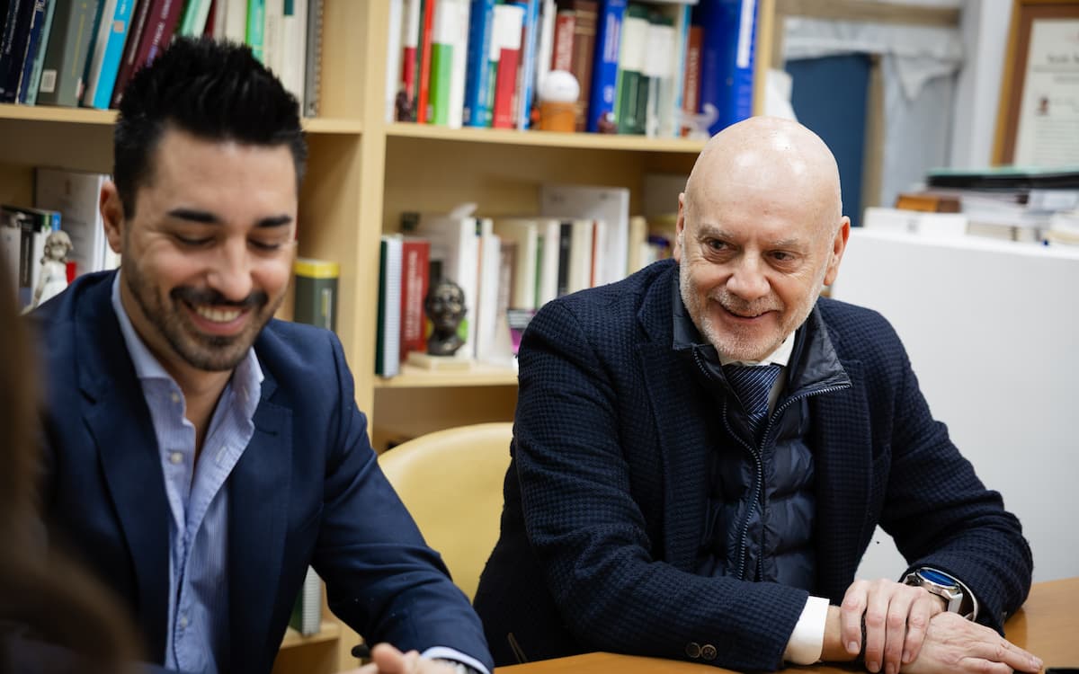Juan Lacalle junto al fundador de Grupo Cesión, José Checa (Fotografía: Nala Estudio)