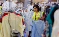 La UE prohíbe desde el 19 de julio la destrucción de ropa y calzado textil no vendido