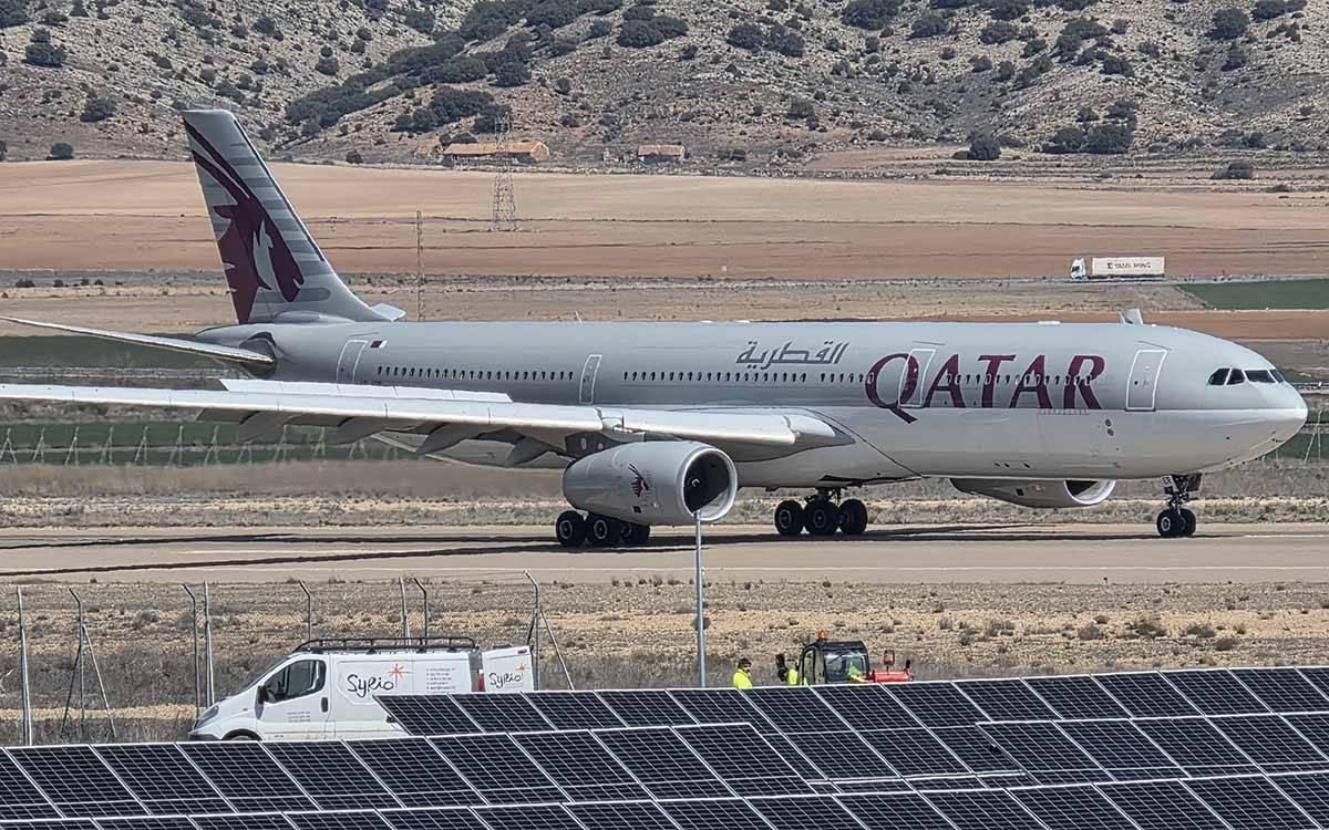 AeropuertodeTeruel-avion-Qatar