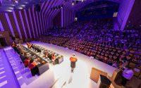 ESIC University gradúa a 237 estudiantes de la última promoción