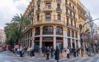 CaixaBank concede 1.500M€ a particulares de la Comunitat en el primer semestre