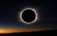 El eclipse ocultará el Sol; Infonif ilumina lo que las empresas no enseñan