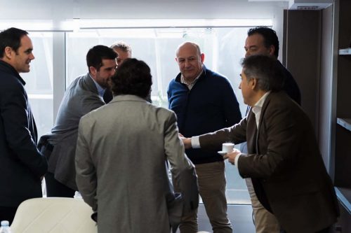 ECO0002 MESA-DE-DEBATE-ECO3-18-12-2026-baja-16