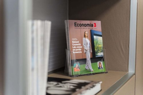 ECO0002 MESA-DE-DEBATE-ECO3-18-12-2026-baja-9