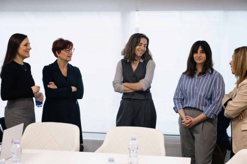 Fotografias MesaDebateEco3 020326-13