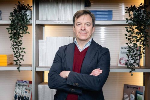 Fotografias MesaDebateEco3 020326-23