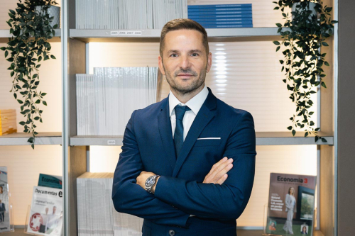 Fotografias MesaDebateEco3 220925-11