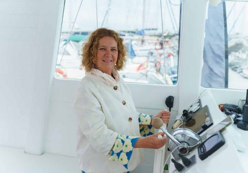 MAT260002 MUJERES-AL-TIMON-WEB-5