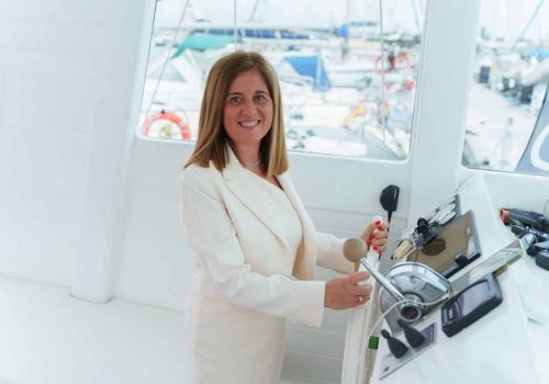 MAT260002 MUJERES-AL-TIMON-WEB-7