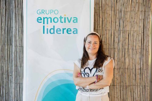 MESA-DEBATE-GRUPO-EMOTIVA-018